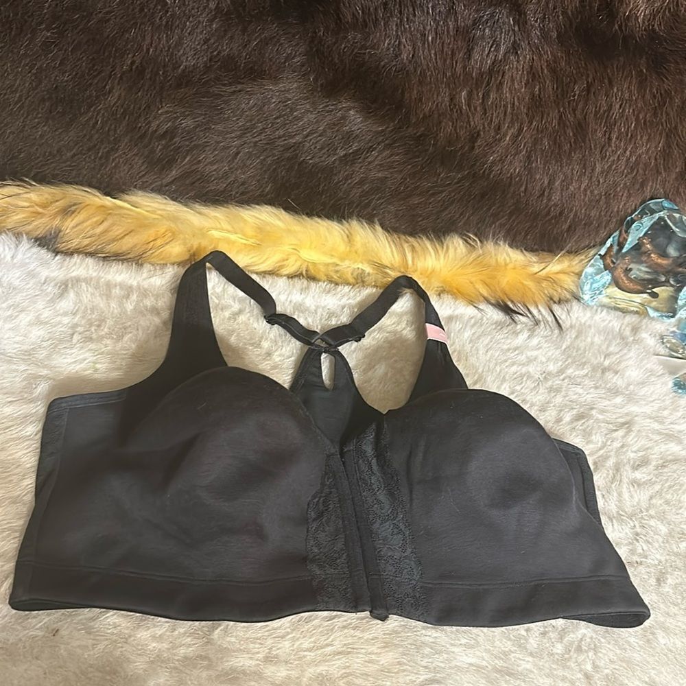 Cacique bra 42F (3100) NEW